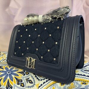 NWT Badgley Mischka Navy/Navy Jean Denim Diamond Quilted Crossbody w Wht Pearls